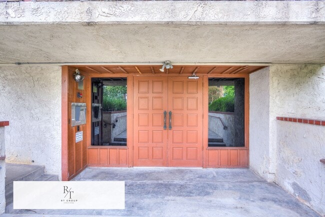 Photo - Beautiful 2BR/2BA Home in Pasadena – Prime Location! Unit 104