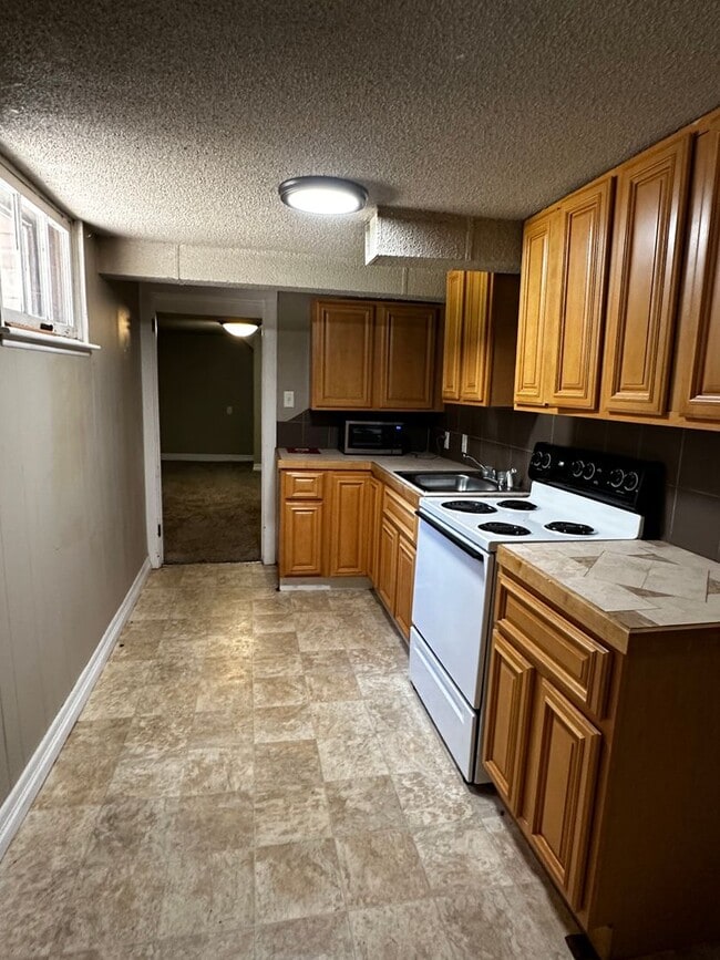 Photo - Prime UNC 3 bed House