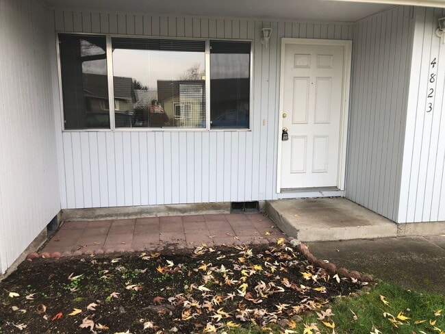 Photo - Great 2 bedroom 1 bathroom duplex in Springfield!