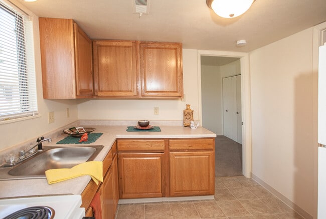 Avalon West Apartment Homes