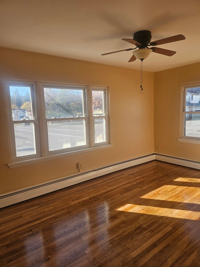 Photo - 834 Patrick Ln Unit 102