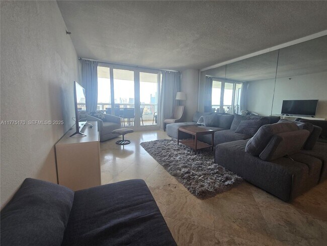 Photo - 1717 N Bayshore Dr Unit B-4141