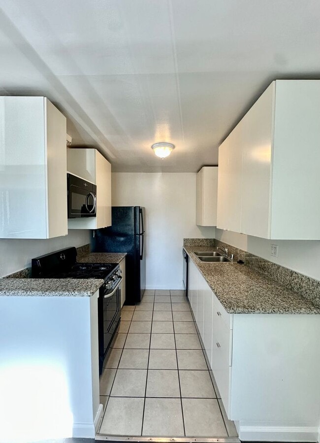 Photo - 3950 Inglewood Blvd