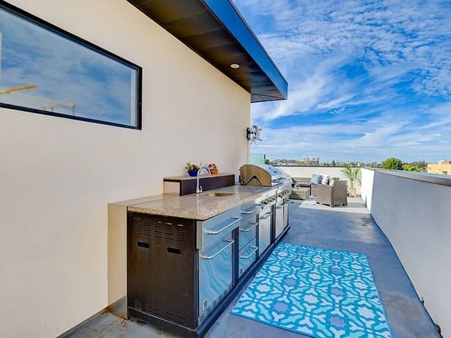 Photo - RARE Luxurious 3 Bedroom + Office in Hillcrest / Mission Hills