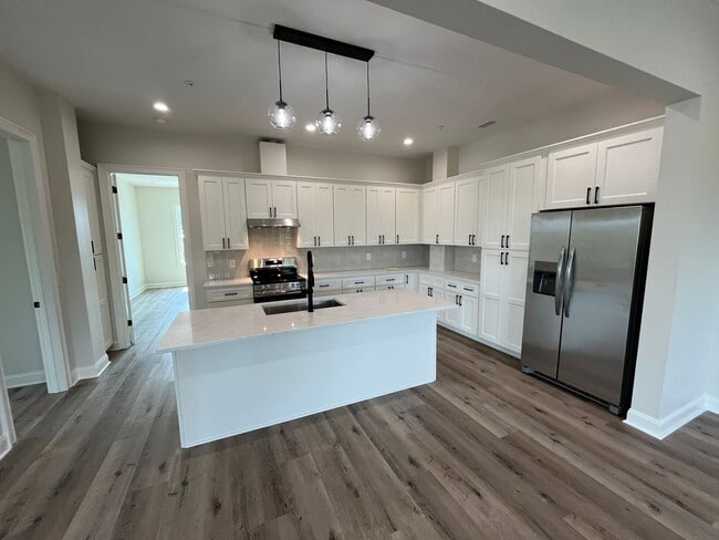 Photo - 6801 River Rd Unit 6801 River Rd   507