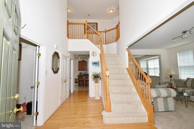 Photo - 8223 Edge Hill Ln