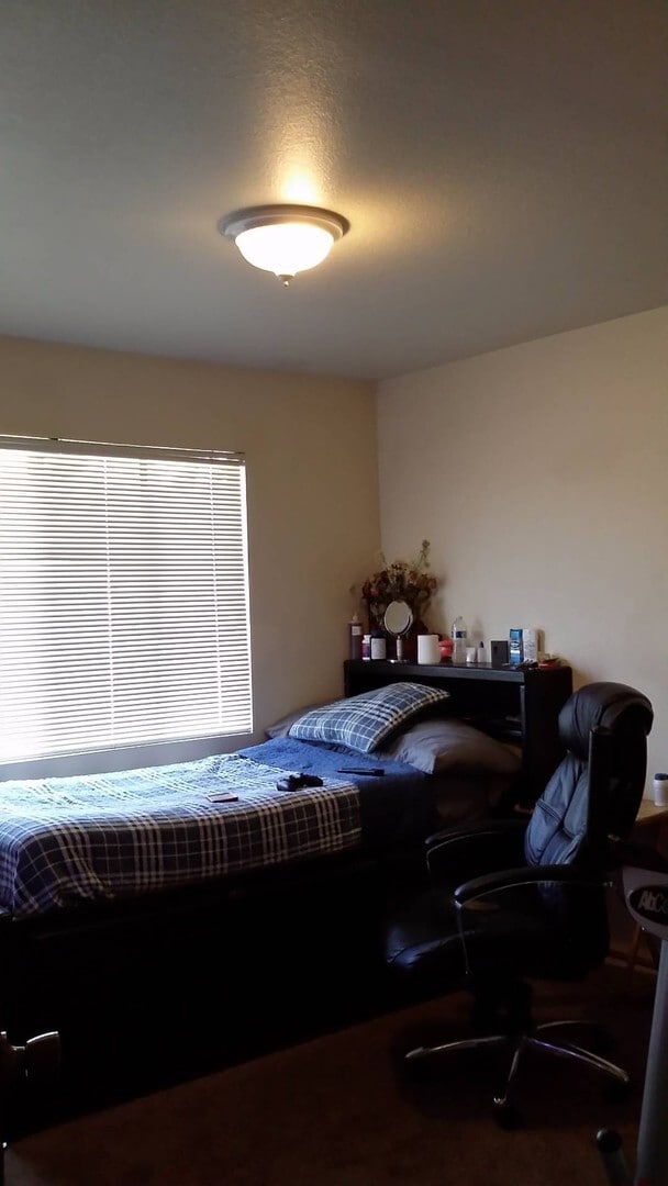 Photo - 1928 8th St Unit A