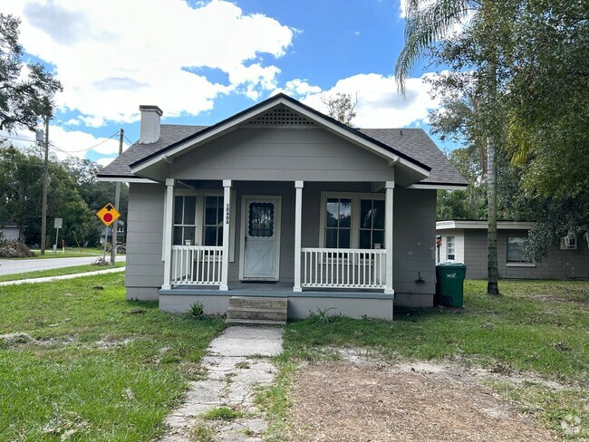 Building Photo - 1040 E Carolina Ave Unit 1040 E Carolina Ave. Rental