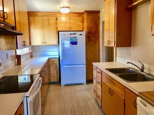 Photo - Charming North Hill Home with Beautiful Landscaping and Water Included!