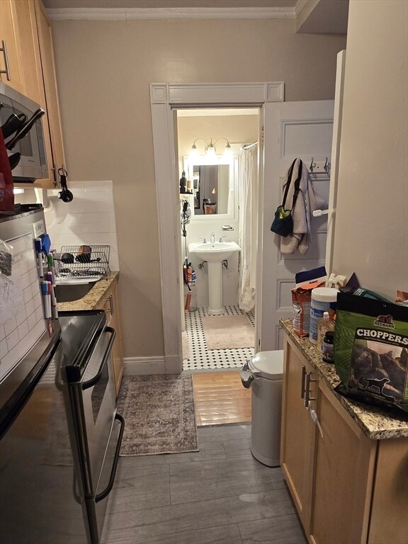 21 Beacon St Unit 6C
