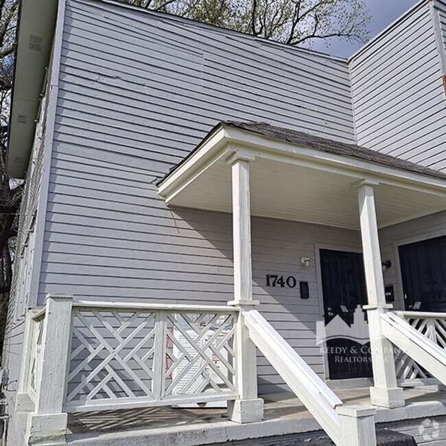 Building Photo - 1740 Brown Ave Rental