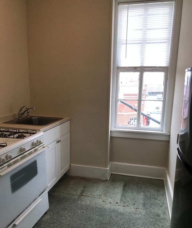 Photo - Recently Remodeled Studio Apartment Unit #3
