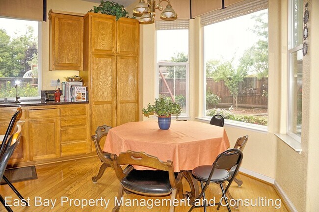 Photo - 4 br, 3 bath House - 8180 Rinconada Court