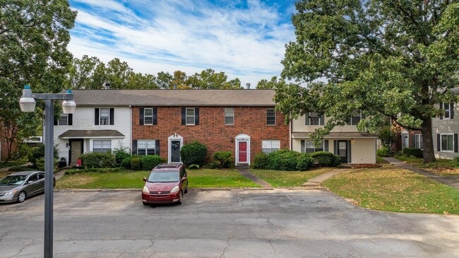 Photo - 200 Pine Forest Dr