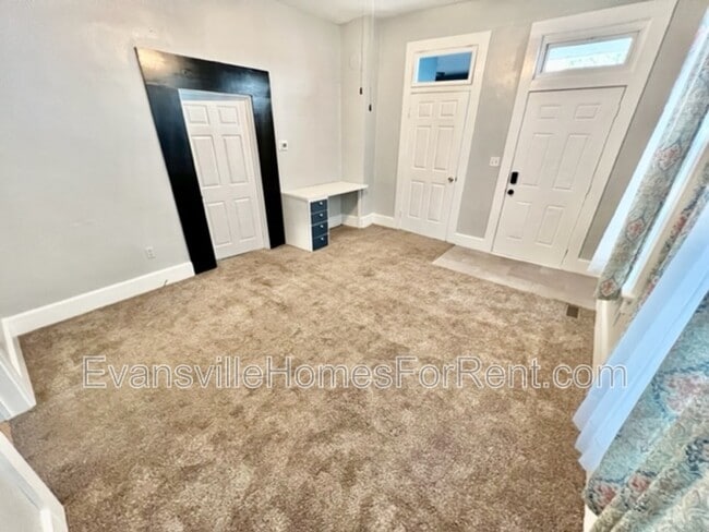 Photo - 1618 Stinson Ave