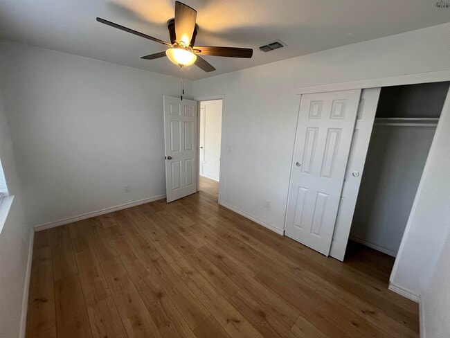 Photo - 2908 Cunningham Dr