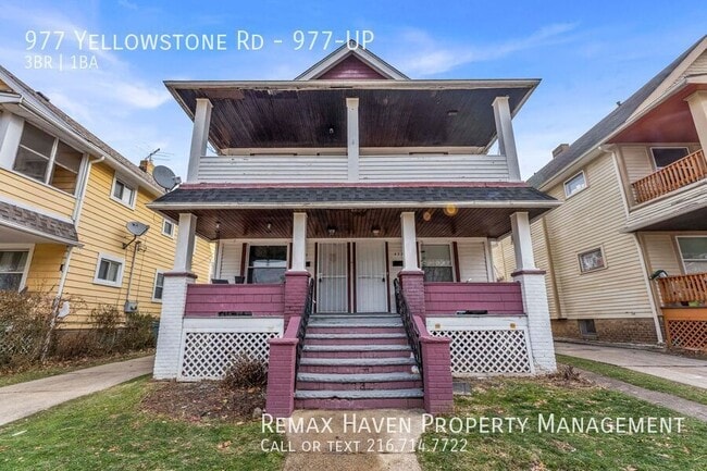 Building Photo - 977 Yellowstone Rd Unit 977-UP