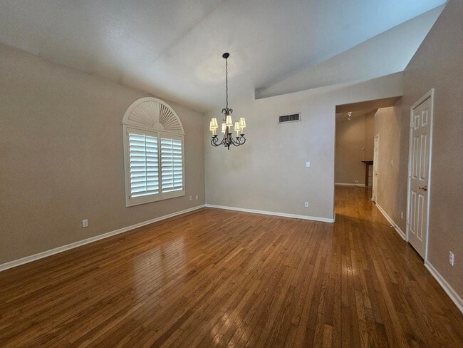 Photo - 1867 E Brentrup Dr