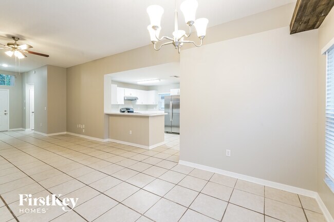 Photo - 28807 Skyglade Pl