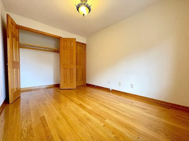 Photo - 2122 43rd St Unidad 3