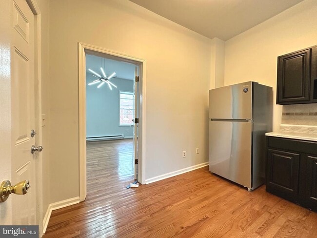 Photo - 1732 Master St Apartamento Unidad 2B