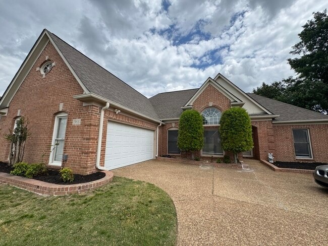 Photo - 1966 Abbott Cove