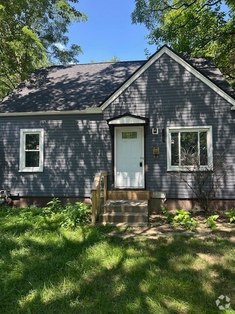 Building Photo - 2188 Delavan Dr Rental