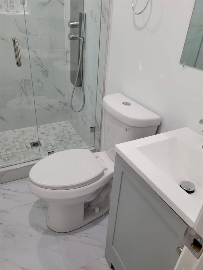 Photo - 291 SW 60th Ave