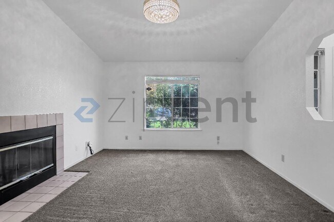 Photo - Unit