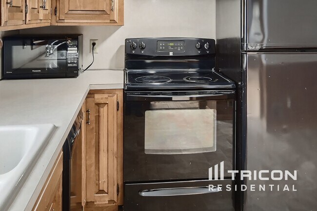 Photo - 416 S Olive St