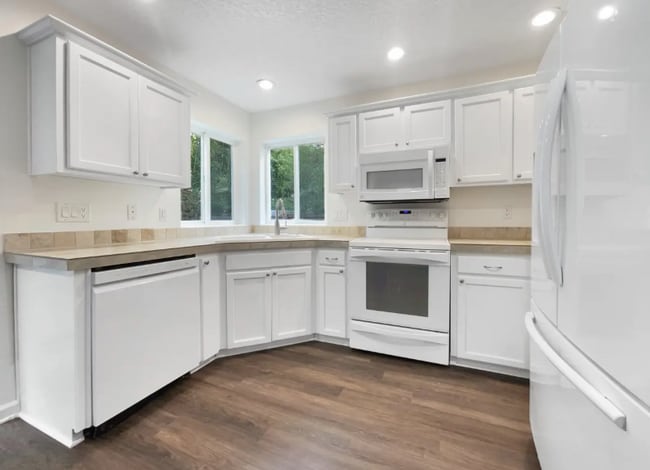 Photo - 21730 NE Palisade Pl