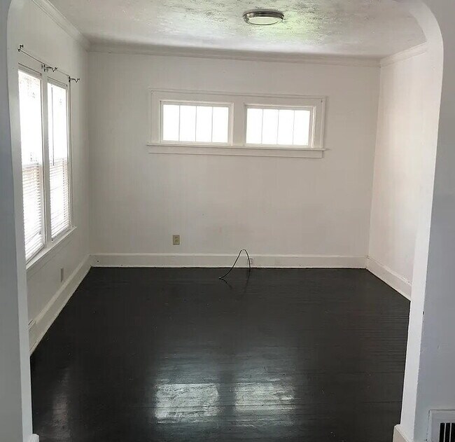 Photo - "Ready Now - 1368 Sq Ft of Comfort!"