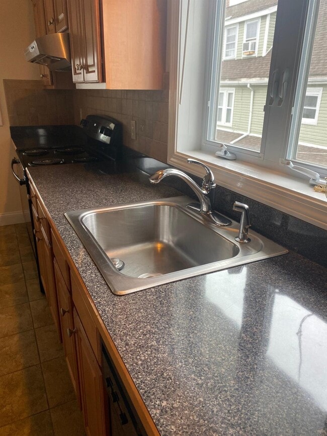 Photo - 190 Harvard St Unit 1