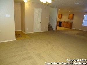 Photo - 153 Hinge Chase