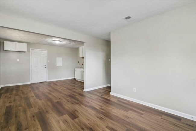 Photo - 2800 Tarbora Ave