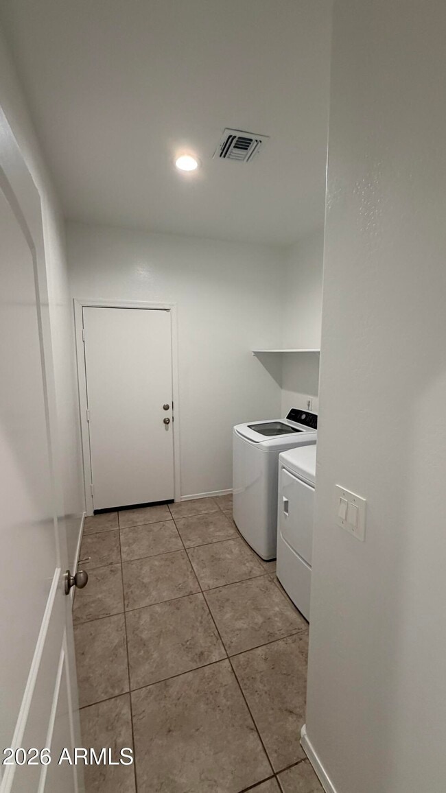 Photo - 35420 W San Alvarez Ave