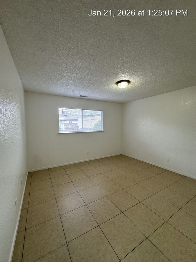 Photo - 2962 Unit 2025