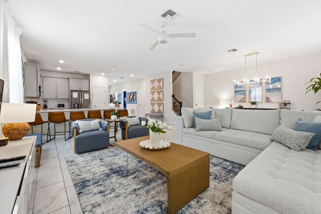 Photo - 4577 Target Blvd Unit SI ID1603870P