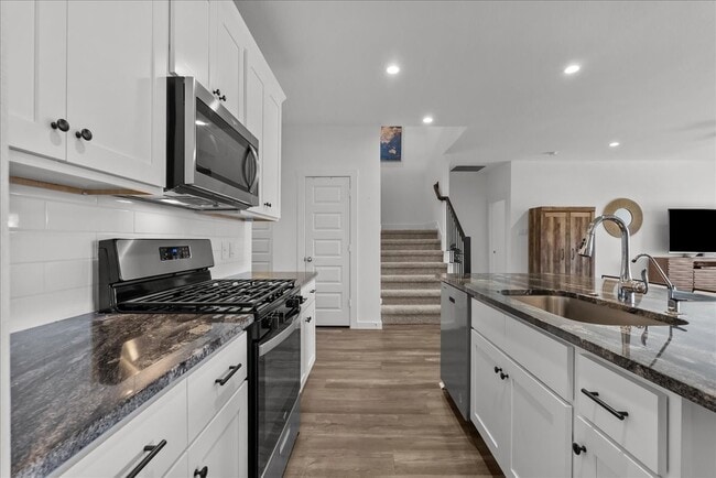 Photo - 3109 Magnolia Pass Ln