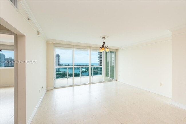 Photo - 19400 Turnberry Way Unit 1621