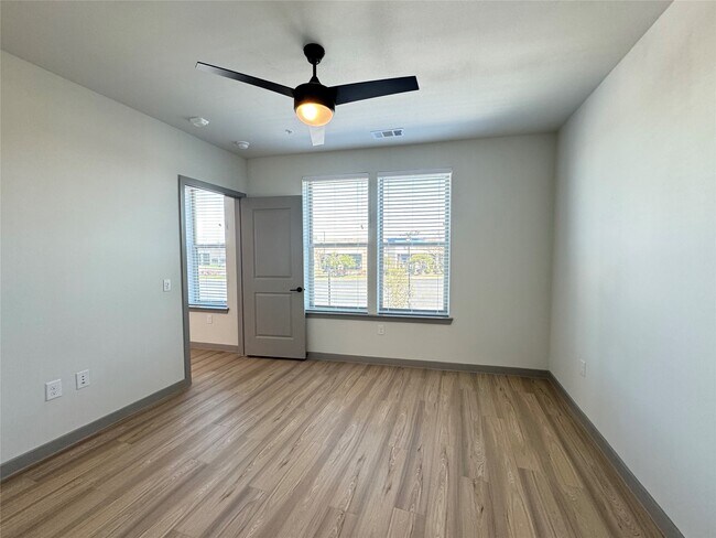 Photo - 11604 Stonehollow Dr Unit A14.335