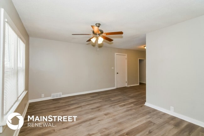 Photo - 7105 E 111th Terrace