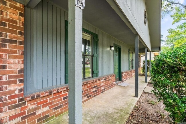 Photo - 19 Oak Forest Dr Casa