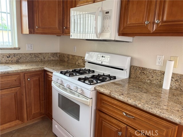 Photo - 1343 W 164th St