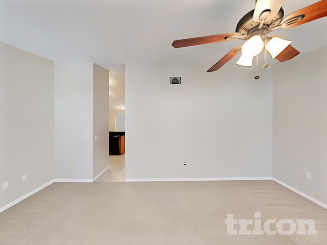 Photo - 1403 14th St W