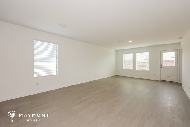 Photo - 1027 Birkdale Dr