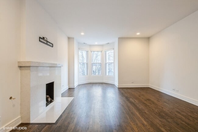 Photo - 1439 N Dearborn St Unit 2