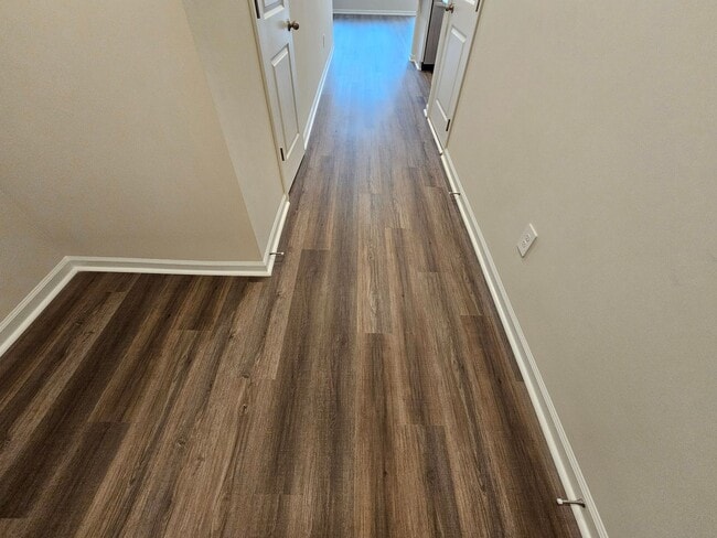 Photo - Like-New townhome in Concord