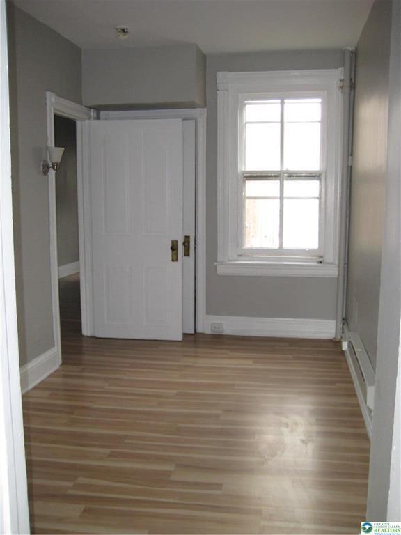 Photo - 113 E Broad St