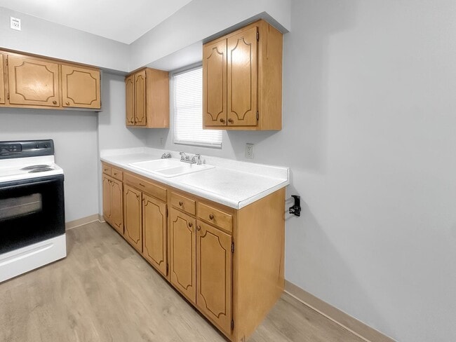 Photo - 28 Ridgewood St